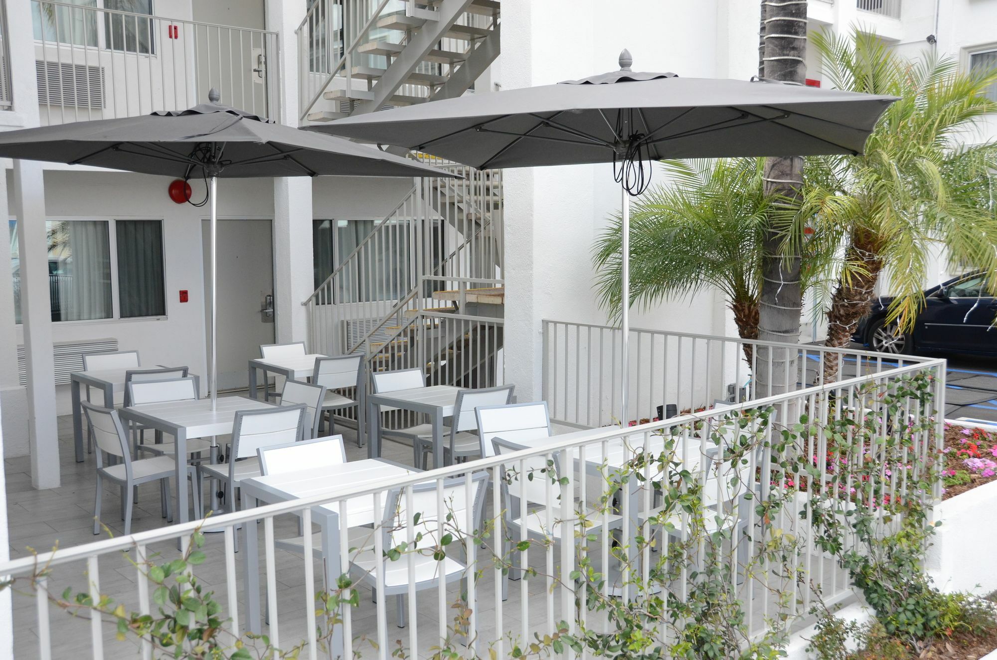 Pasadena Rose & Crown Hotel Eksteriør billede